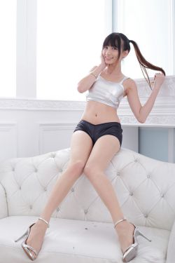 空既是色